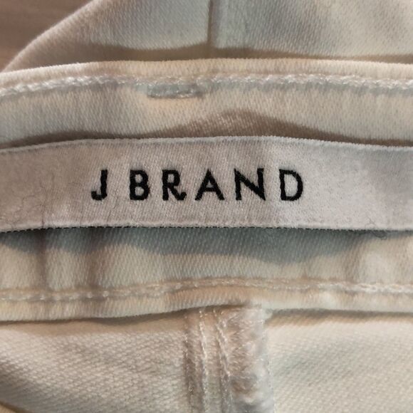 J. Brand Distressed White Jeans with Frayed Hems - Picture 11 of 11